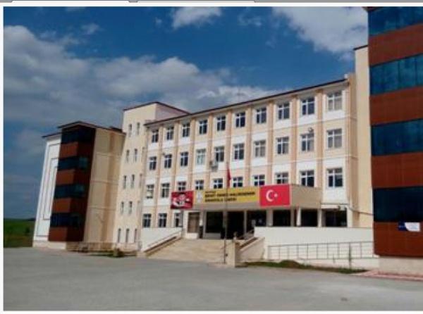 Şehit Ömer Halisdemir Anadolu Lisesi Fotoğrafı